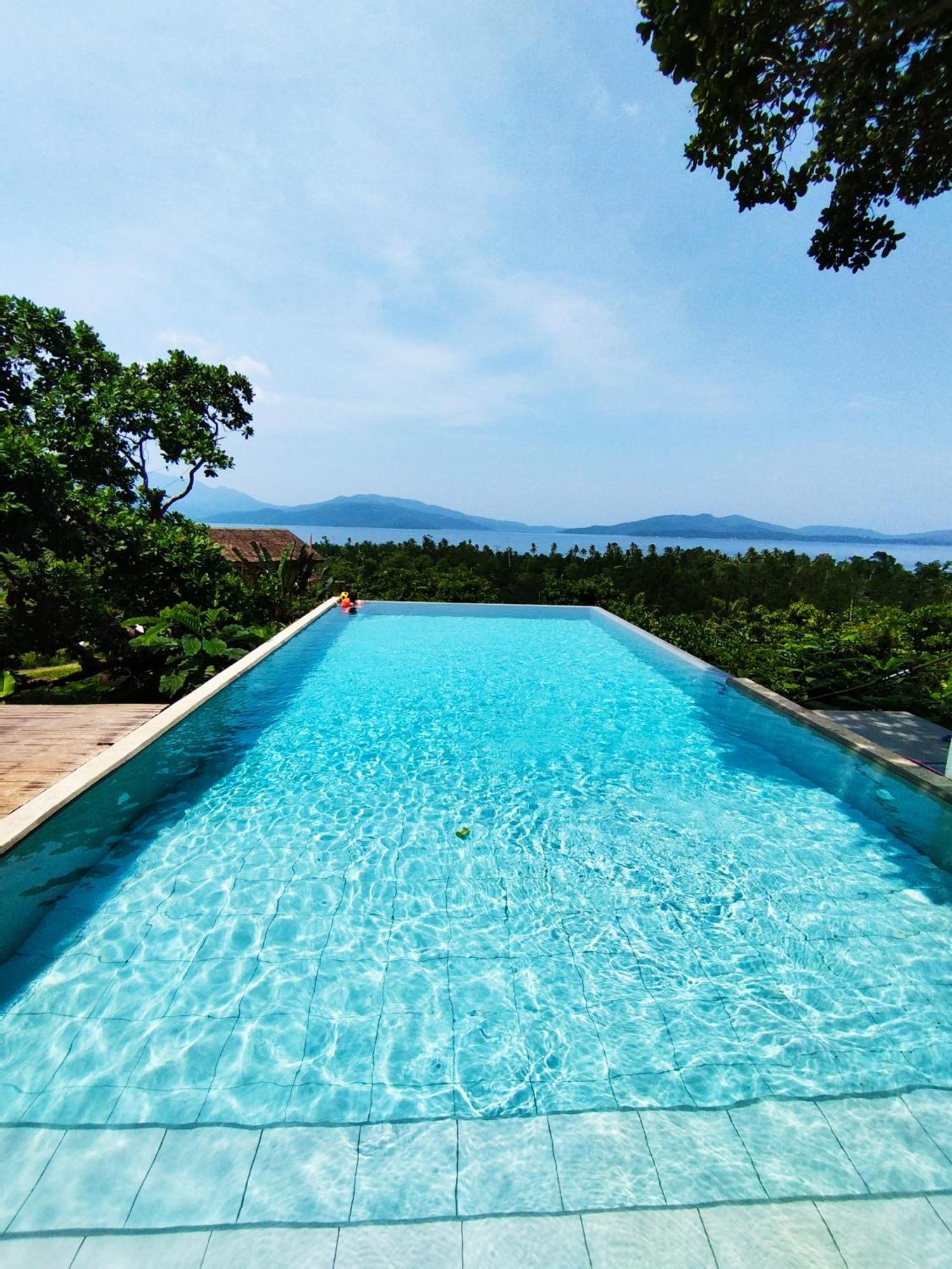 Ocean Green Eco Lodge Puerto Princesa Exterior photo
